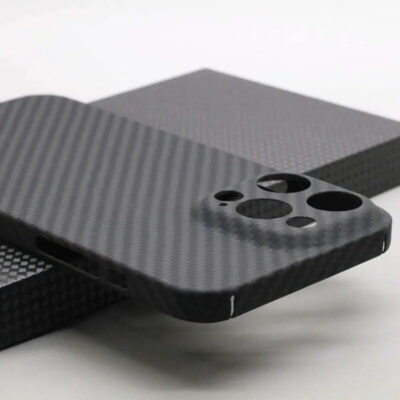 Essentials Carbon Fiber Case For iPhone 15 Pro - Image 3