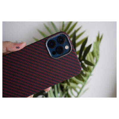 Essentials Carbon Fiber Case For iPhone 12 Pro - Image 10