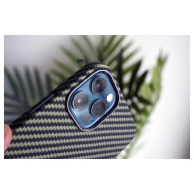 Essentials Carbon Fiber Case For iPhone 12 Pro - Image 11